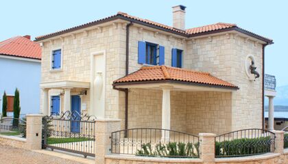 Ferienhausversicherung - der Rundum-Schutz fürs Ferienhaus / Feriendomizil, Ferienimmobilie / Finca / Chalet